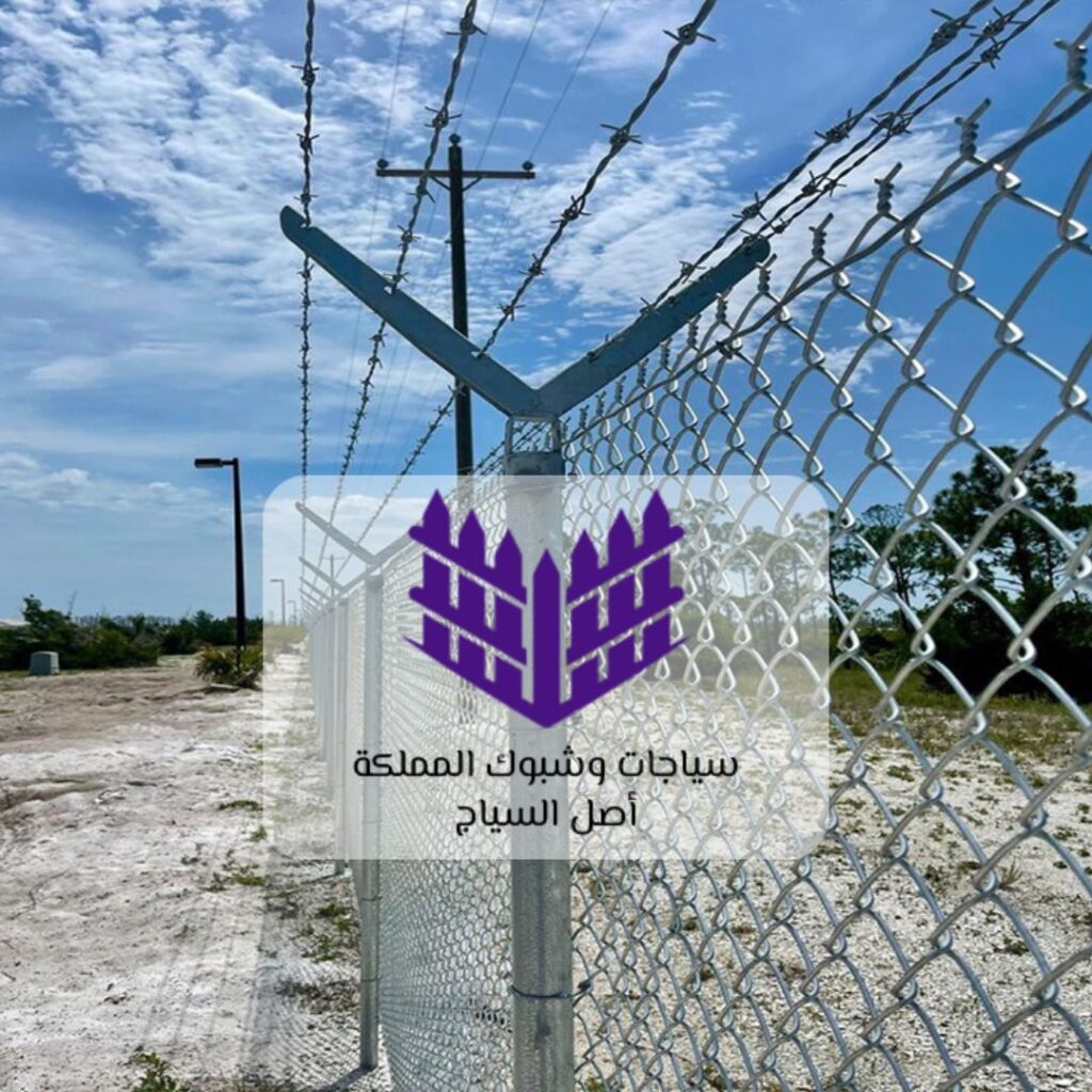 تصاميم سياجات حديد مجلفن للمزارع في الرياض